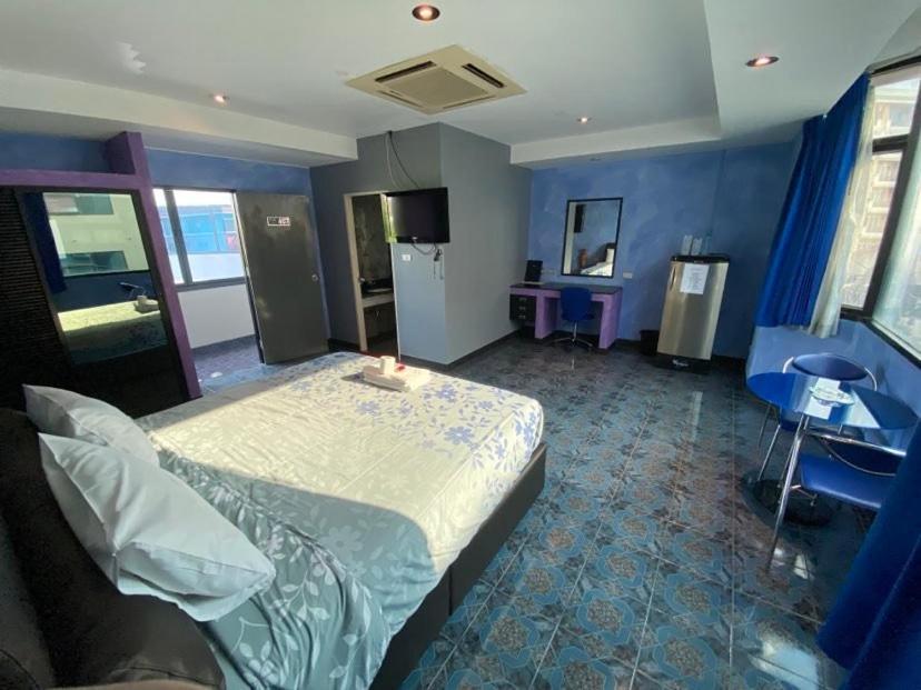 Koenig Hotel Pattaya Near Walking Street المظهر الخارجي الصورة