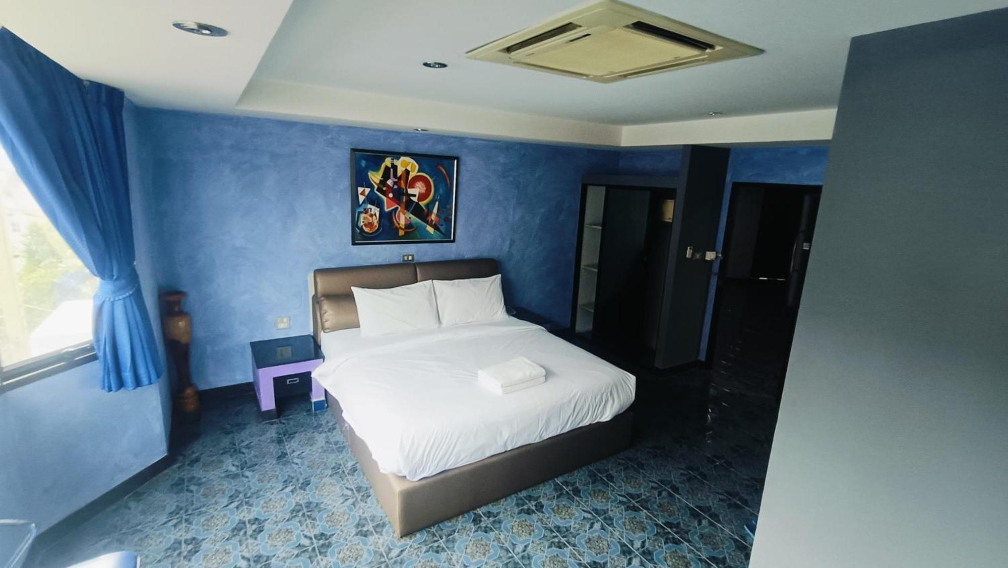 Koenig Hotel Pattaya Near Walking Street المظهر الخارجي الصورة