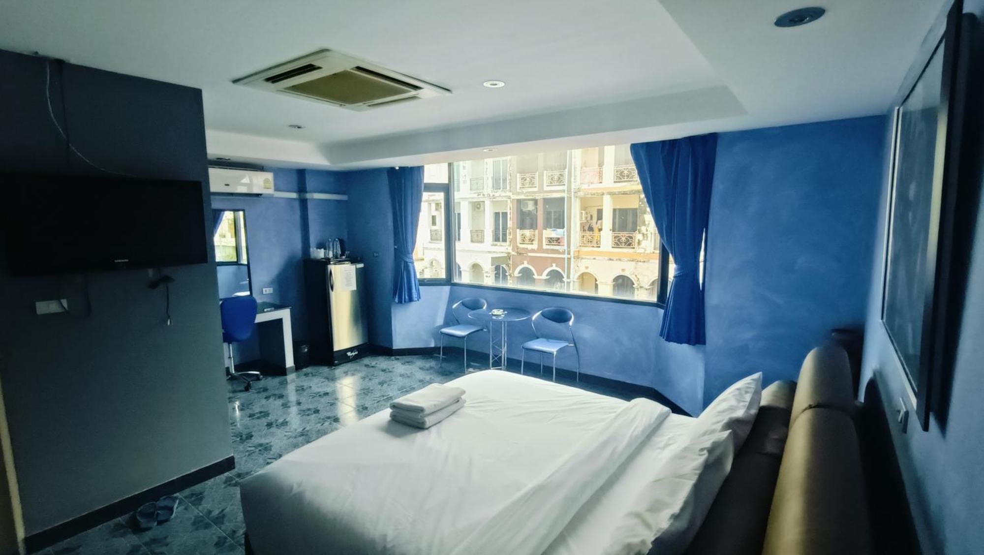 Koenig Hotel Pattaya Near Walking Street المظهر الخارجي الصورة