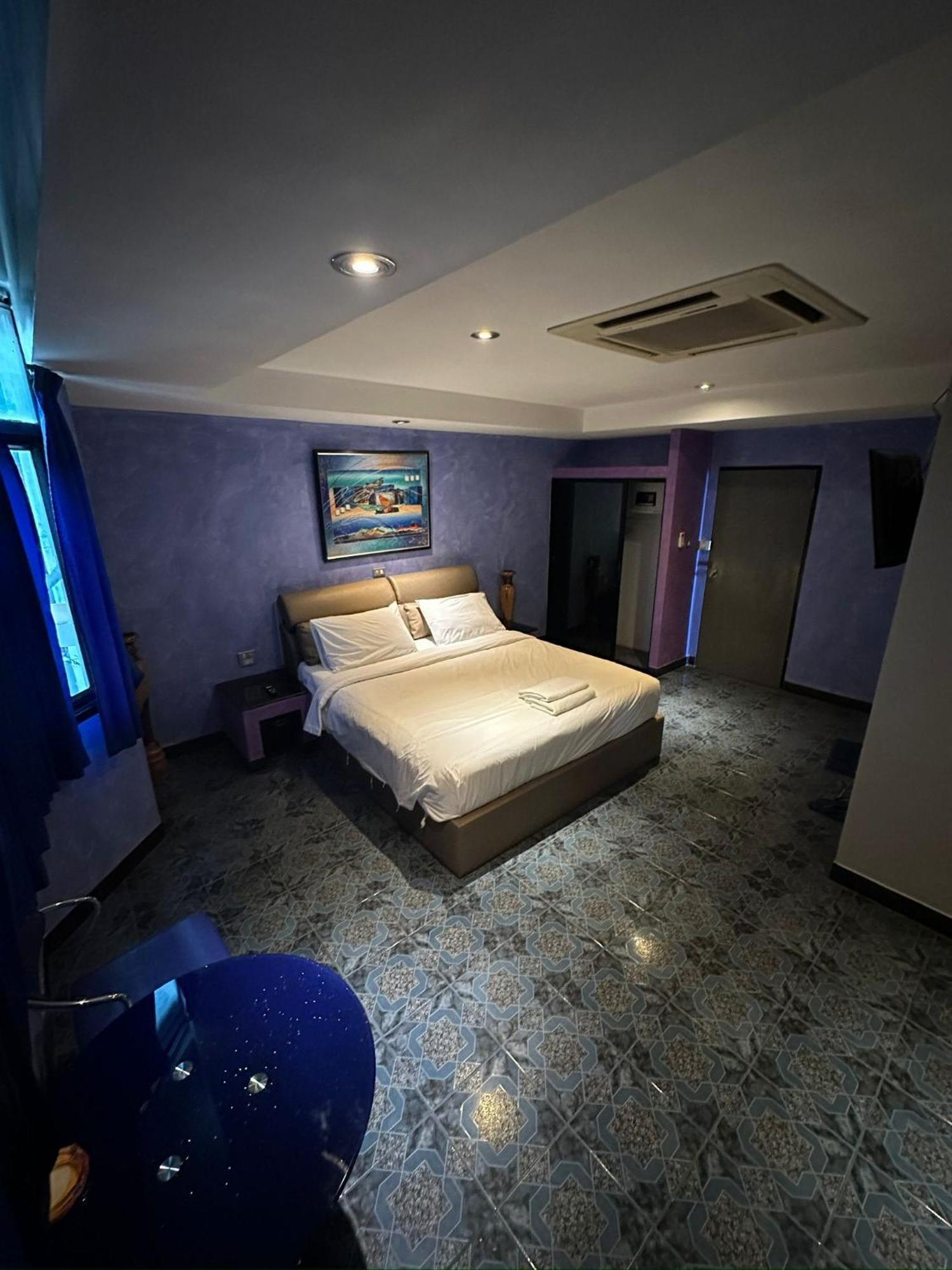 Koenig Hotel Pattaya Near Walking Street المظهر الخارجي الصورة