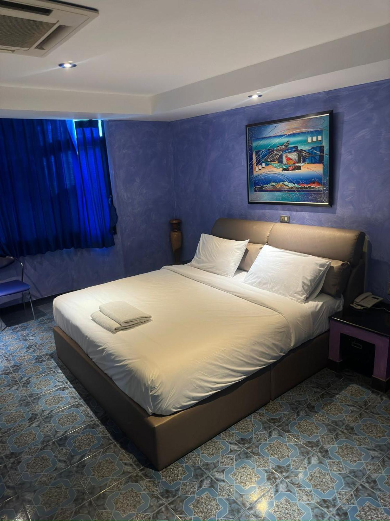 Koenig Hotel Pattaya Near Walking Street المظهر الخارجي الصورة